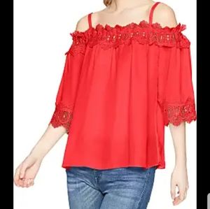 Cold shoulder top